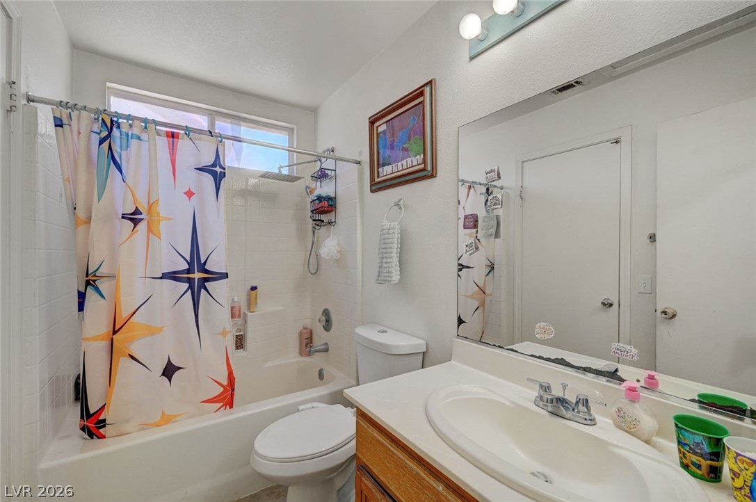 2106 Maui Surf Avenue North Las Vegas NV 89031