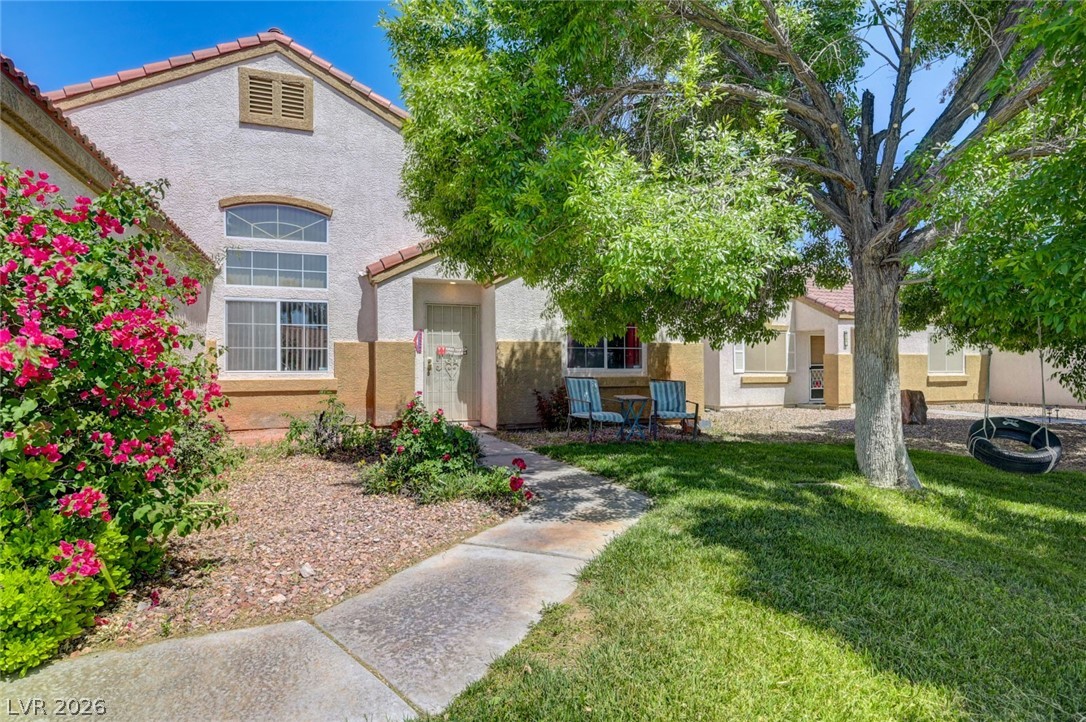 2106 Maui Surf Avenue North Las Vegas NV 89031