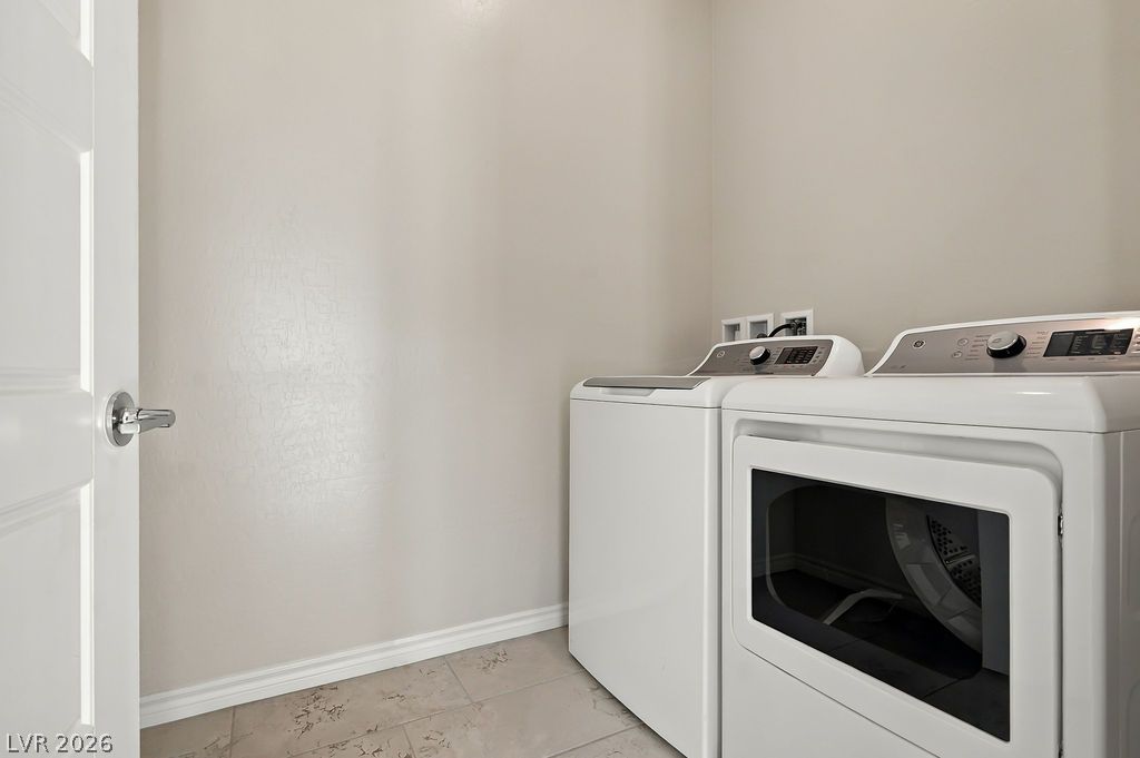 929 Silverfir Court Las Vegas NV 89138