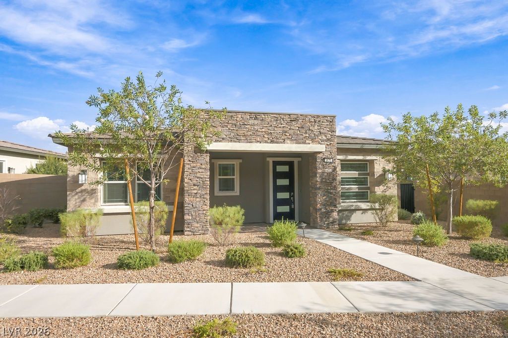 929 Silverfir Court Las Vegas NV 89138