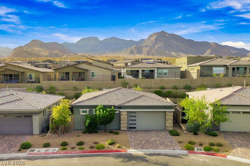 929 Silverfir Court Las Vegas NV 89138