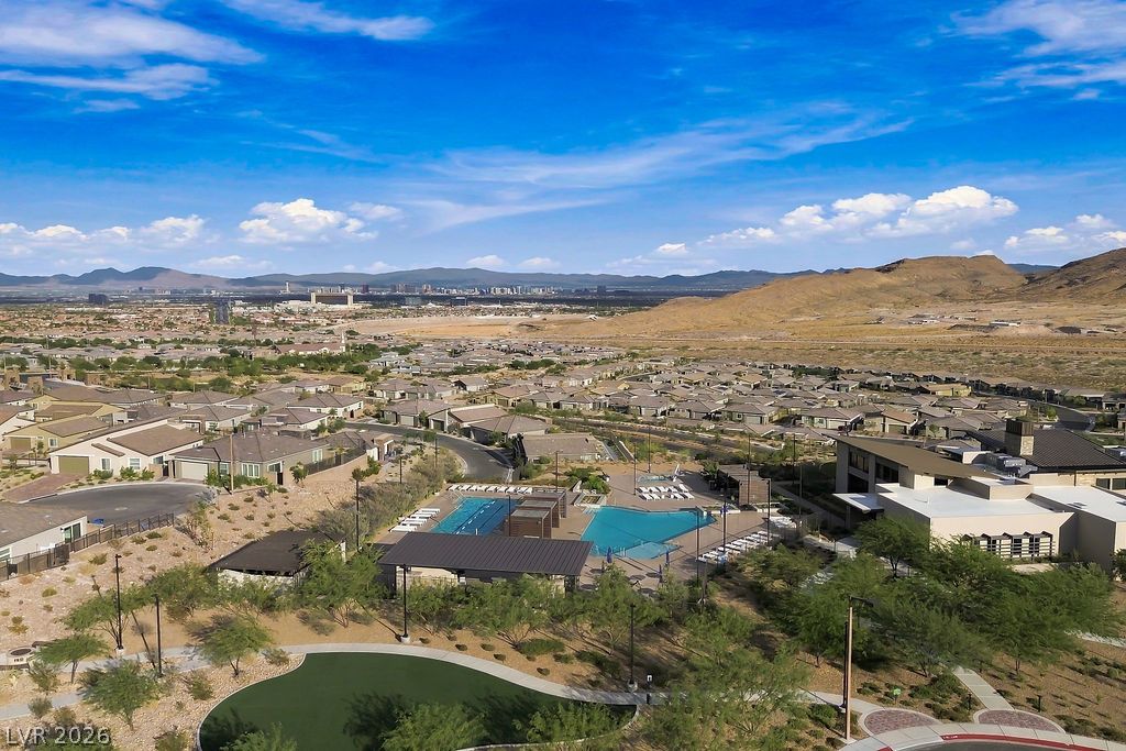 929 Silverfir Court Las Vegas NV 89138