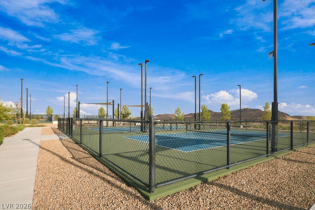 929 Silverfir Court Las Vegas NV 89138