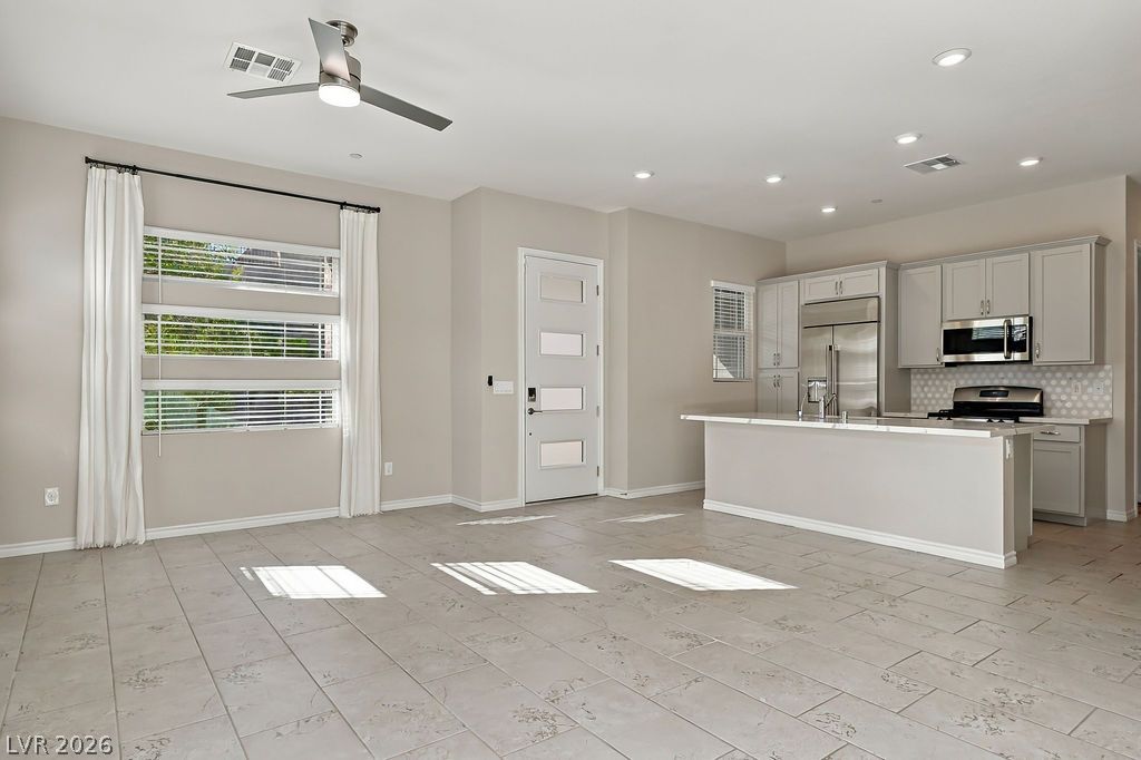 929 Silverfir Court Las Vegas NV 89138