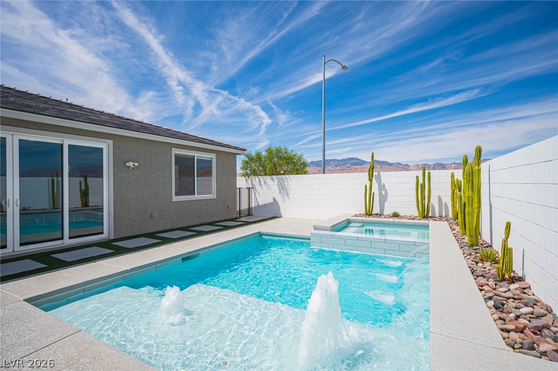 10184 Ocher Valley Avenue Las Vegas NV 89178