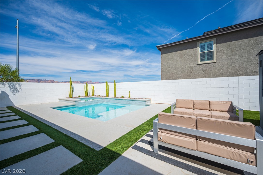 10184 Ocher Valley Avenue Las Vegas NV 89178