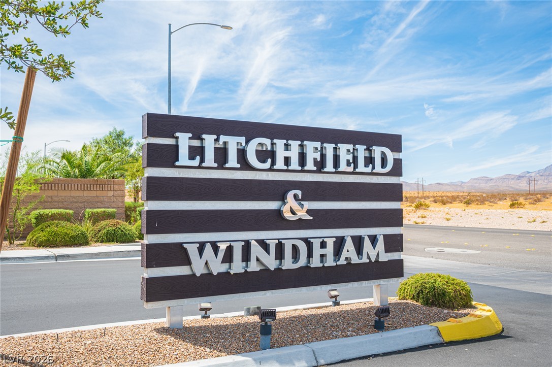 10184 Ocher Valley Avenue Las Vegas NV 89178