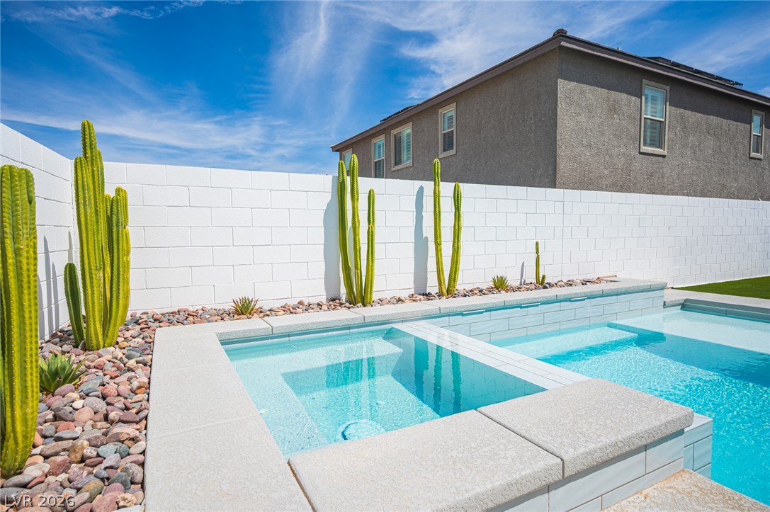 10184 Ocher Valley Avenue Las Vegas NV 89178
