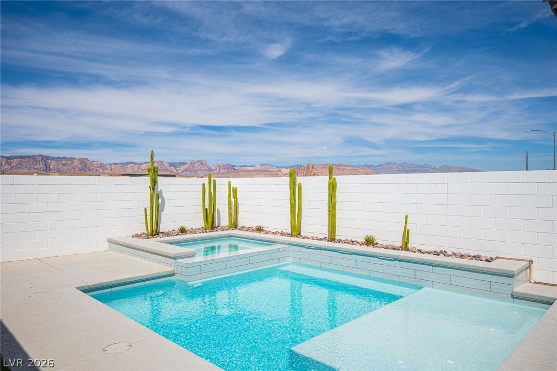 10184 Ocher Valley Avenue Las Vegas NV 89178