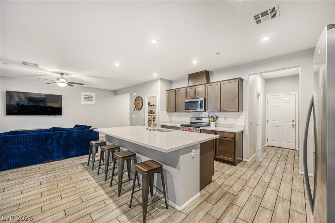 1031 Huckburn Avenue Henderson NV 89015