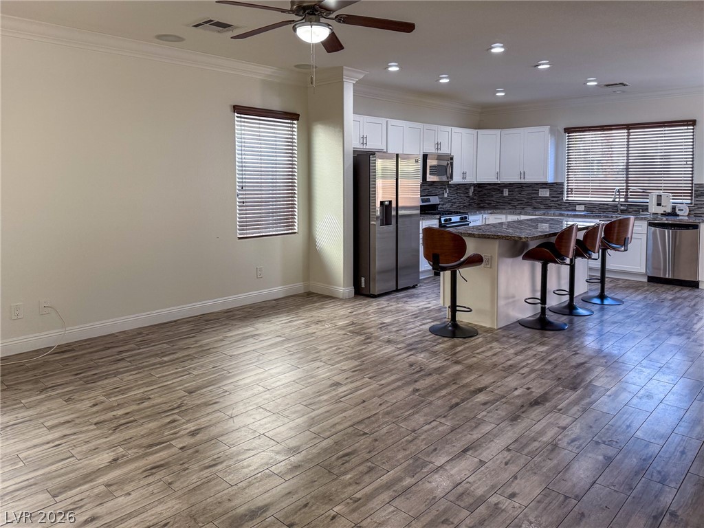9156 Weeping Hollow Avenue Las Vegas NV 89178