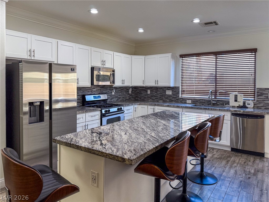9156 Weeping Hollow Avenue Las Vegas NV 89178