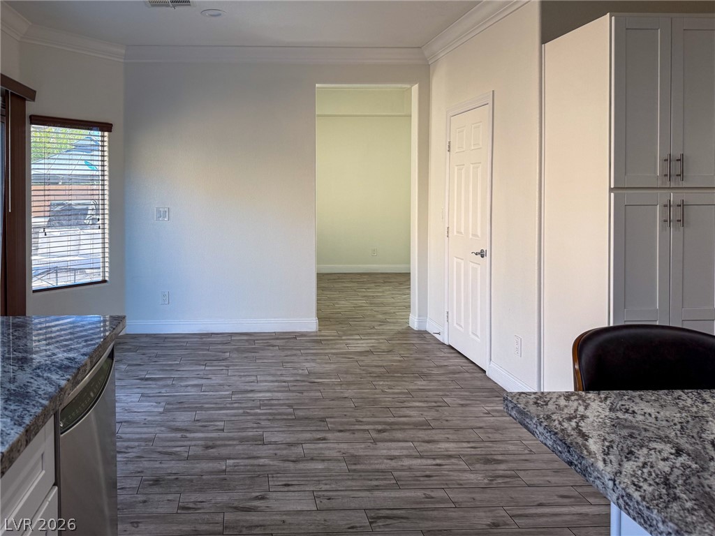 9156 Weeping Hollow Avenue Las Vegas NV 89178