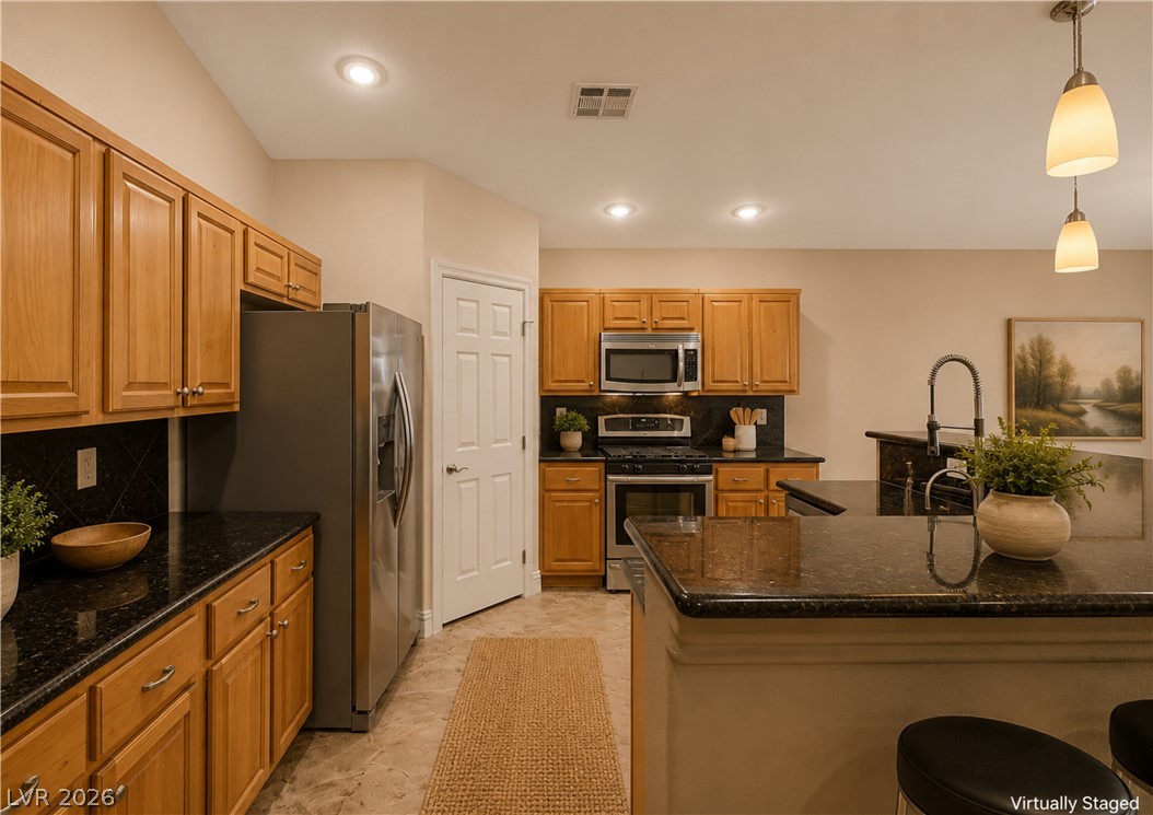 8317 Jeremiahs Lodge Avenue Las Vegas NV 89131