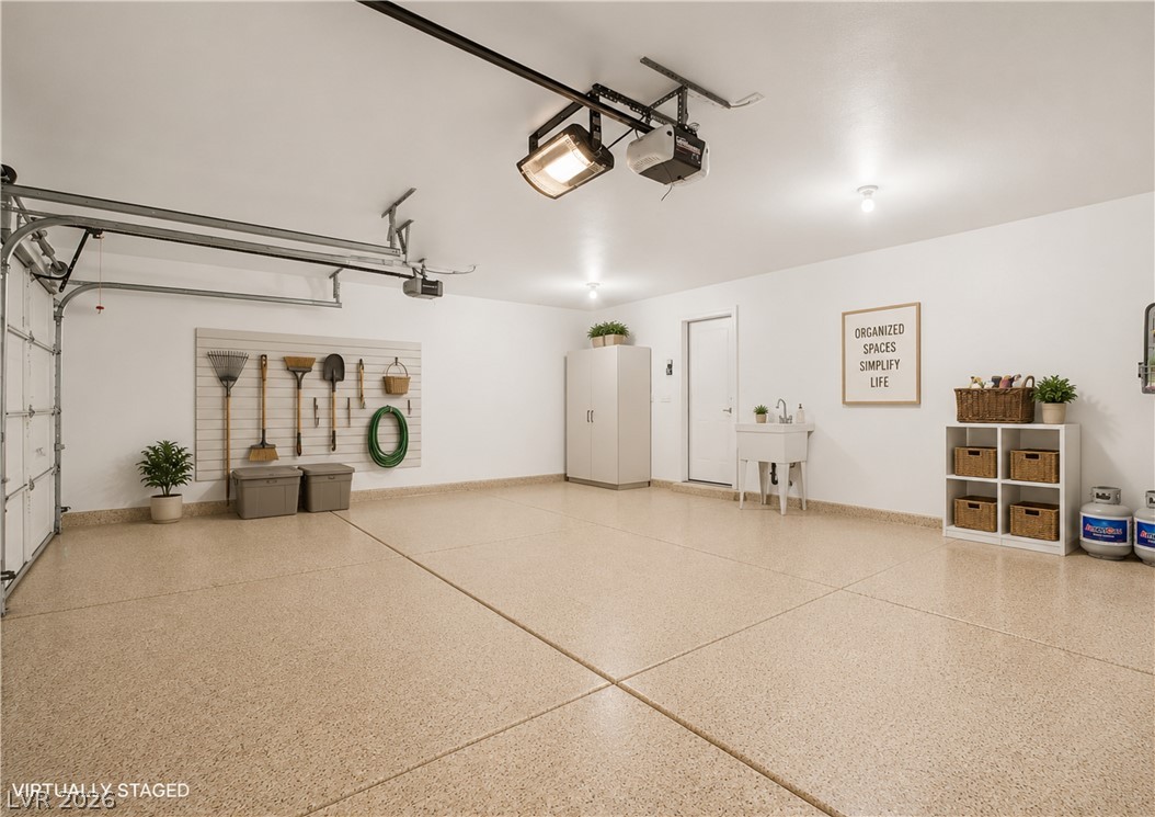 8317 Jeremiahs Lodge Avenue Las Vegas NV 89131