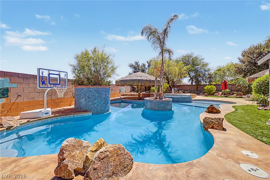 8317 Jeremiahs Lodge Avenue Las Vegas NV 89131
