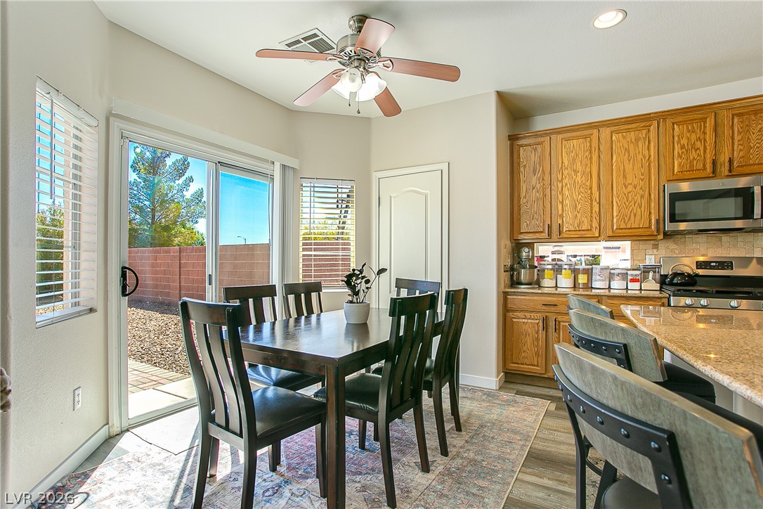 5520 Oatfield Street North Las Vegas NV 89081