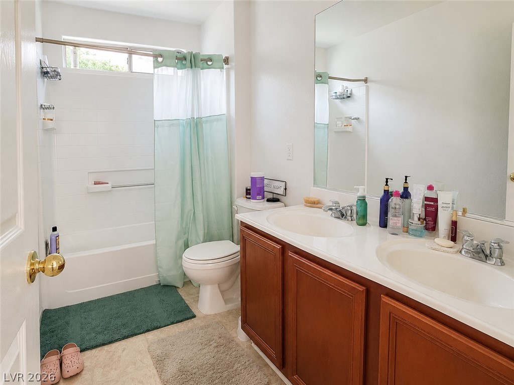 8532 Sweet Cedar Avenue Las Vegas NV 89143