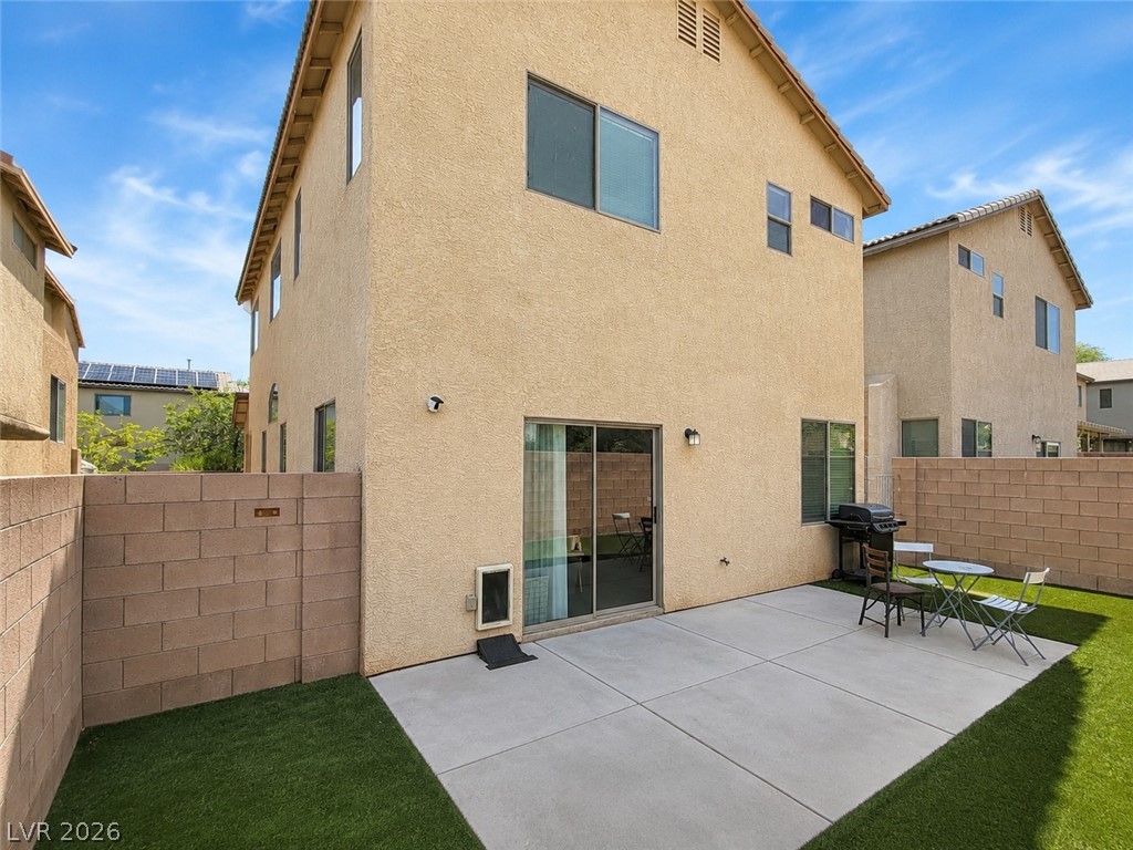 8532 Sweet Cedar Avenue Las Vegas NV 89143