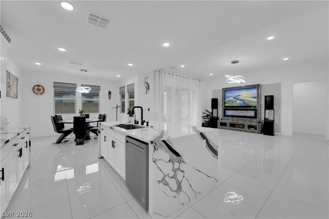 8272 Skye Territory Street Las Vegas NV 89166