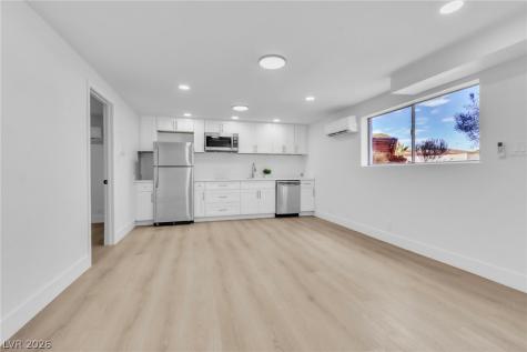 3485 Shamrock Avenue Las Vegas NV 89120