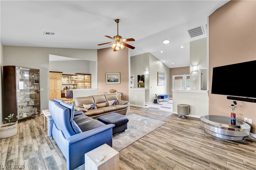 6288 Fisher Avenue Las Vegas NV 89130