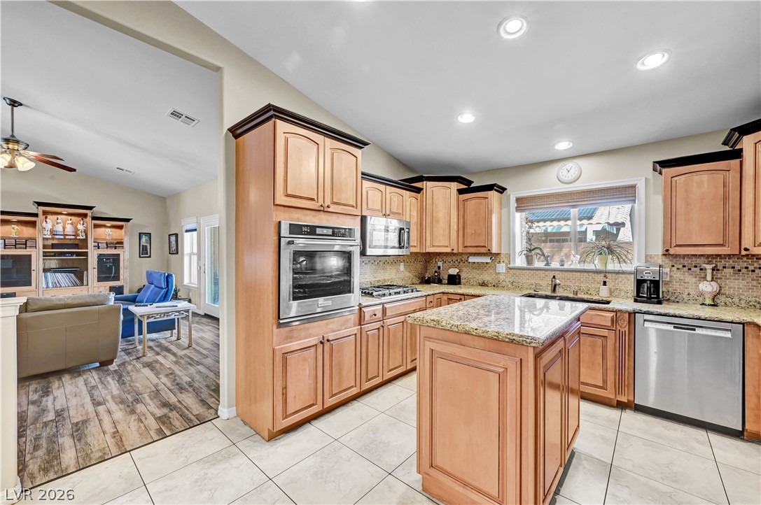 6288 Fisher Avenue Las Vegas NV 89130