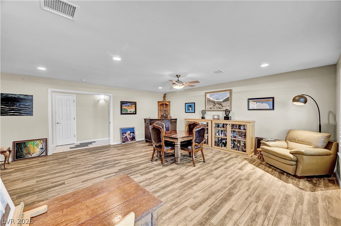 6288 Fisher Avenue Las Vegas NV 89130