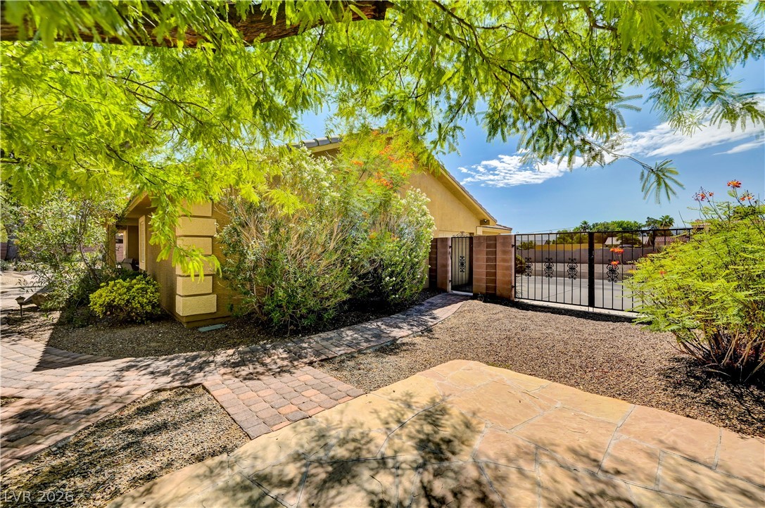 6288 Fisher Avenue Las Vegas NV 89130