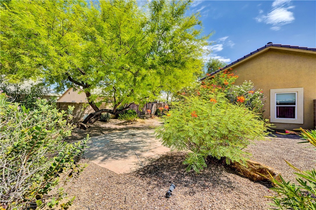 6288 Fisher Avenue Las Vegas NV 89130