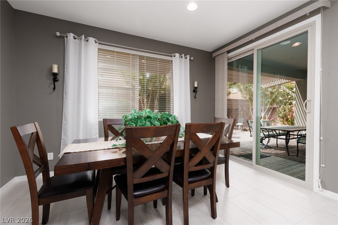 9719 Zircon Cliff Avenue Las Vegas NV 89148