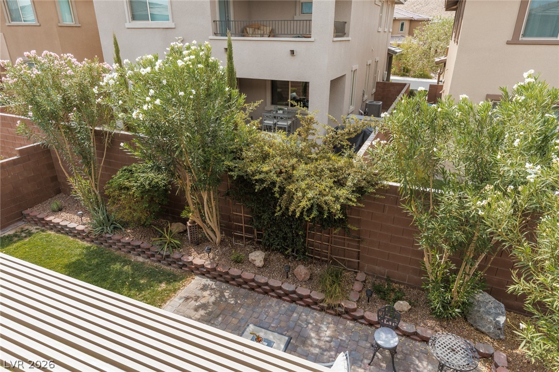 9719 Zircon Cliff Avenue Las Vegas NV 89148
