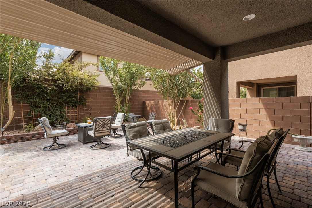 9719 Zircon Cliff Avenue Las Vegas NV 89148