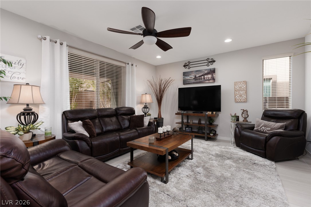 9719 Zircon Cliff Avenue Las Vegas NV 89148