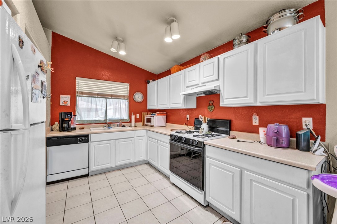 3380 Blue Ash Lane Las Vegas NV 89122