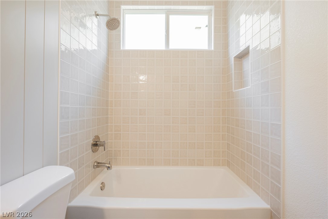 9369 Thunder Basin Avenue Las Vegas NV 89149