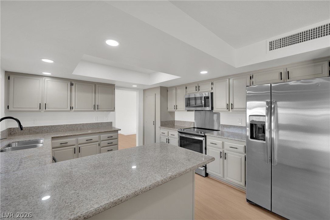 2112 Verdinal Drive Las Vegas NV 89146