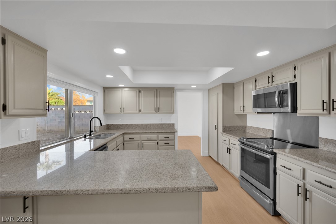 2112 Verdinal Drive Las Vegas NV 89146