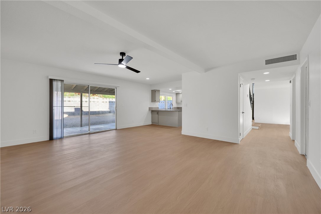2112 Verdinal Drive Las Vegas NV 89146