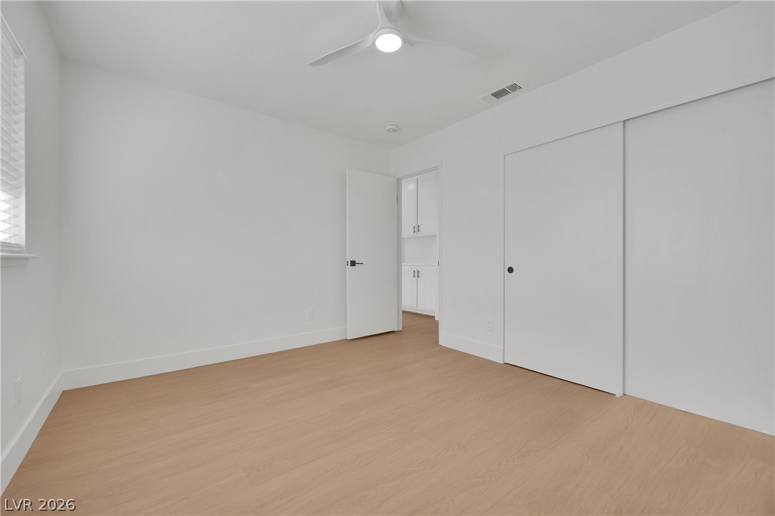 2112 Verdinal Drive Las Vegas NV 89146