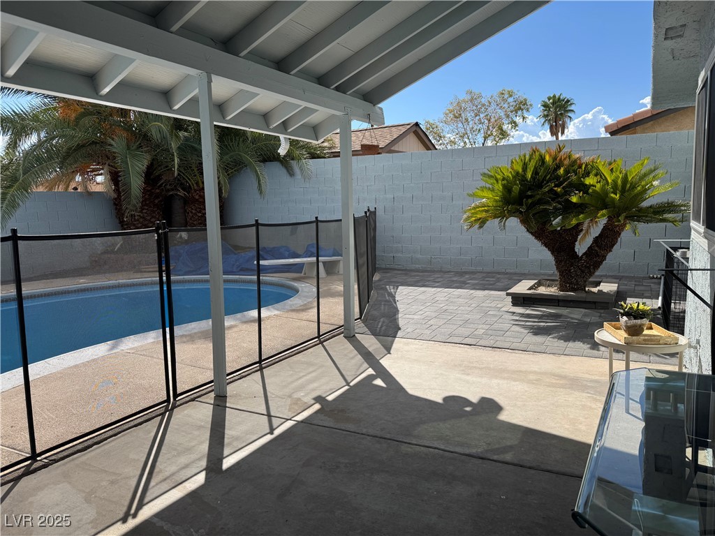6761 Bonillo Drive Las Vegas NV 89103