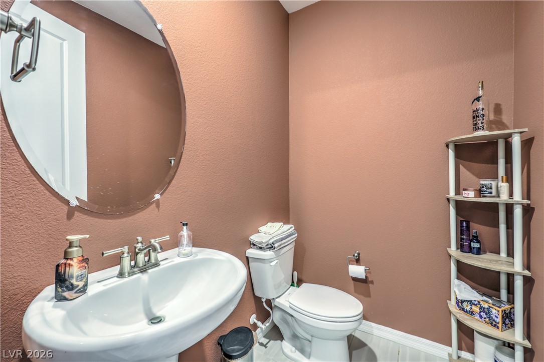 9952 Pine Trail Avenue Las Vegas NV 89166