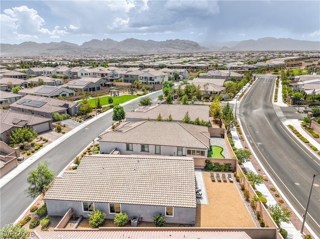 9952 Pine Trail Avenue Las Vegas NV 89166