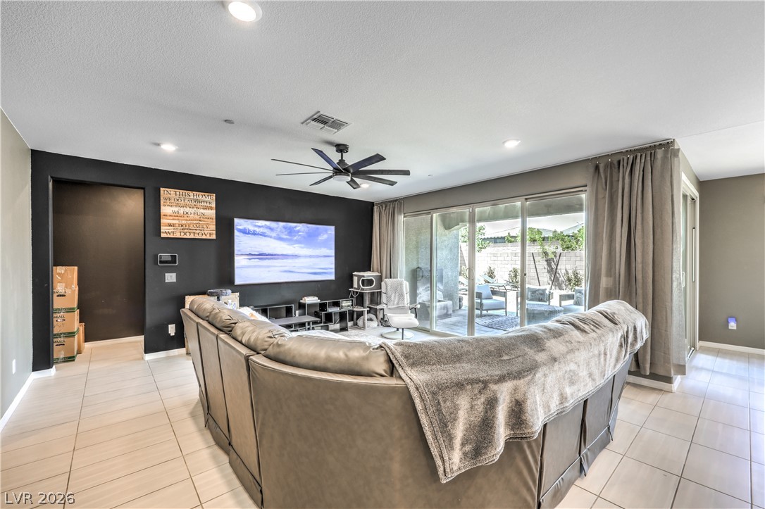 9952 Pine Trail Avenue Las Vegas NV 89166