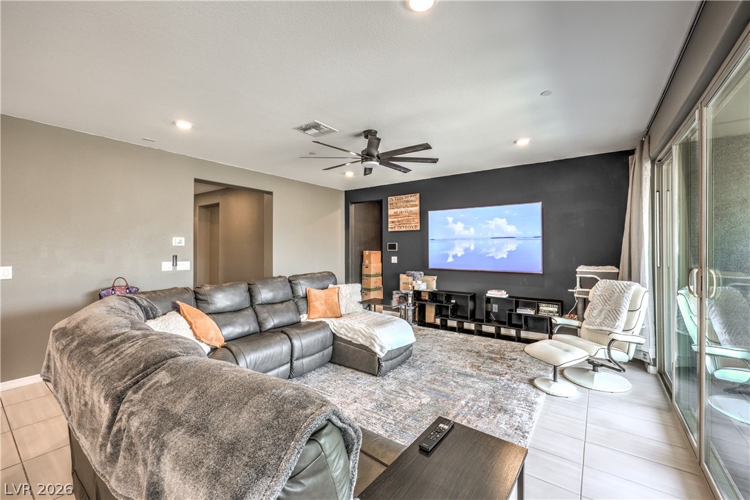 9952 Pine Trail Avenue Las Vegas NV 89166