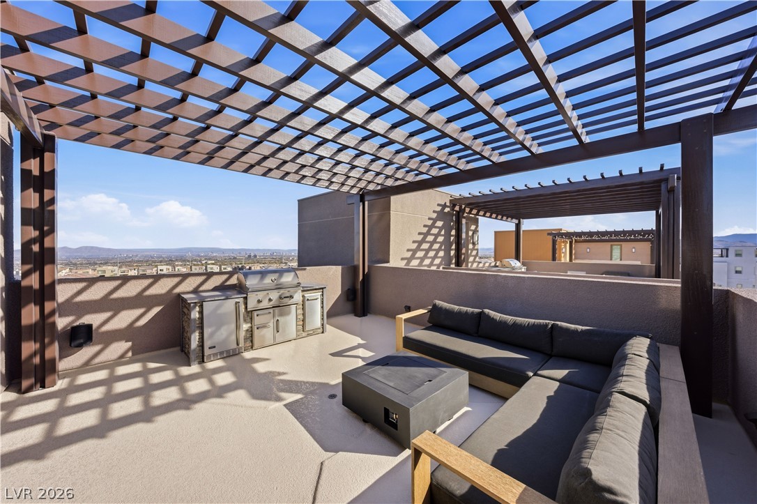 664 Sentinel Spire Street Las Vegas NV 89138