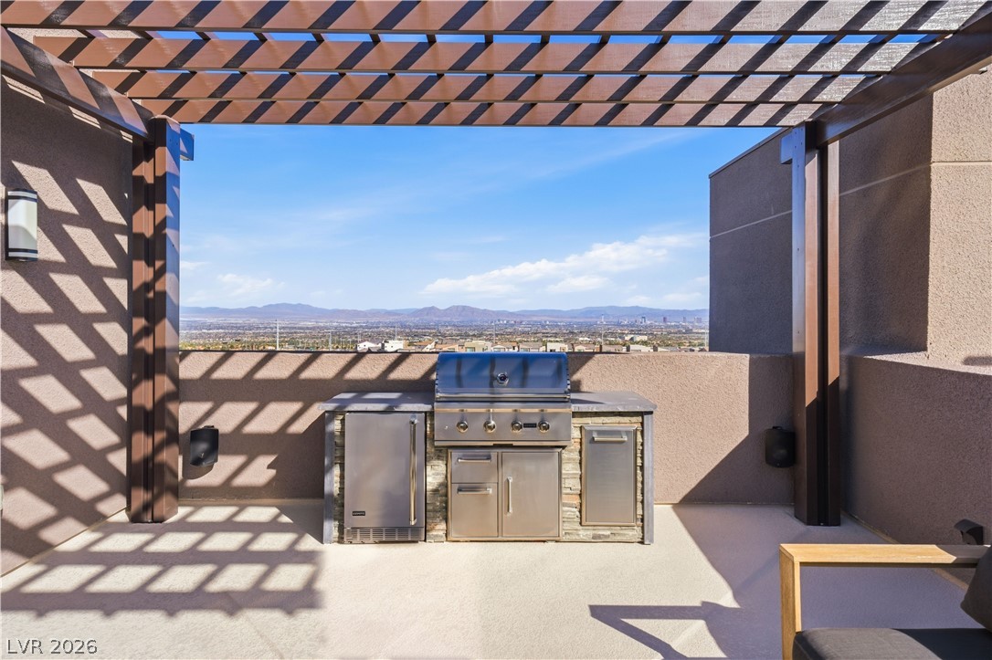 664 Sentinel Spire Street Las Vegas NV 89138
