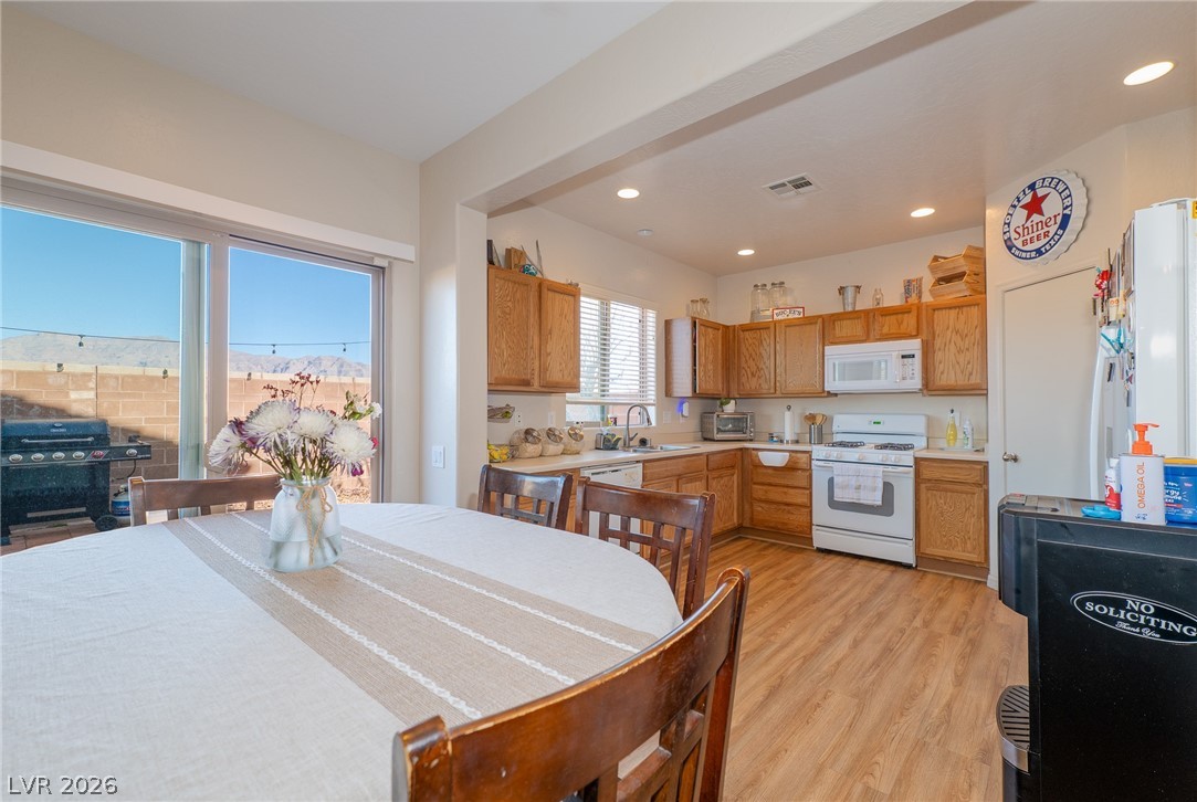 4464 Penguin Avenue North Las Vegas NV 89084