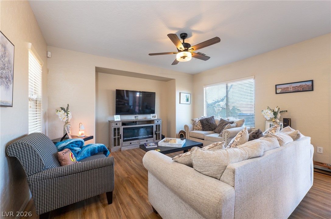 4464 Penguin Avenue North Las Vegas NV 89084