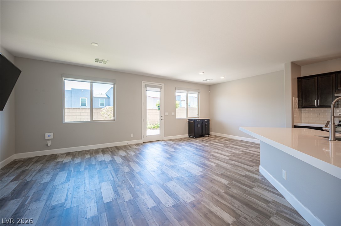 9330 Roadmaster Court Las Vegas NV 89178